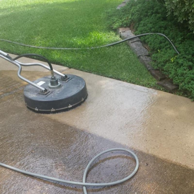 Patio concrete cleaning