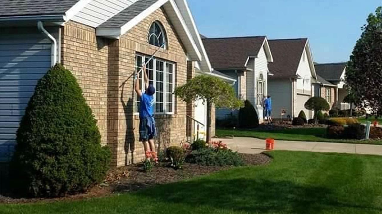 Window Cleaning Residential — Wadsworth OH